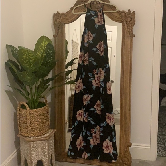 Show Me Your MuMu Dresses & Skirts - Show me your mumu flirtini maxi dress size medium
